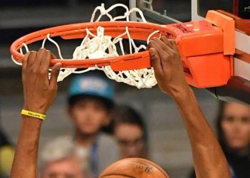 NBA'de smaç yarışmasını Obi Toppin kazandı