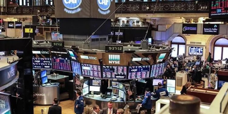 New York borsası, Ukrayna gerilimi etkisiyle düşüşle kapandı