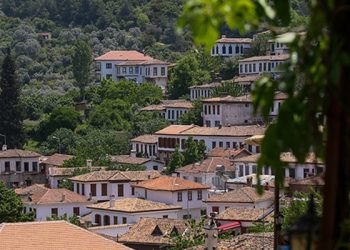 Nüfusun yüzde 6,8'i köylerde yaşıyor