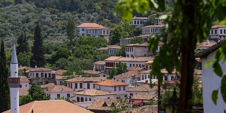 Nüfusun yüzde 6,8'i köylerde yaşıyor