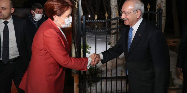 ORC’nin son seçim anketi: Cumhur ve Millet İttifakı arasındaki oy farkı 1 puanın altında