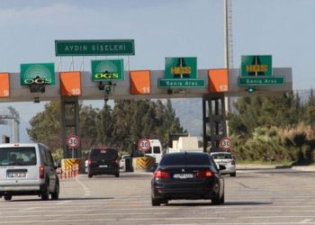 Otoyol ve k&ouml;pr&uuml; ge&ccedil;işlerinde OGS kaldırıldı