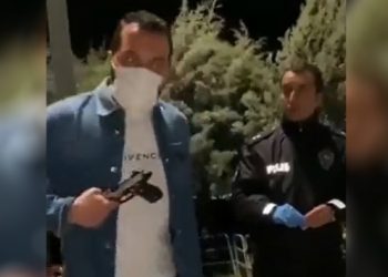 Polis, 'silah &ccedil;eken' ş&uuml;pheliye teşekk&uuml;r etti