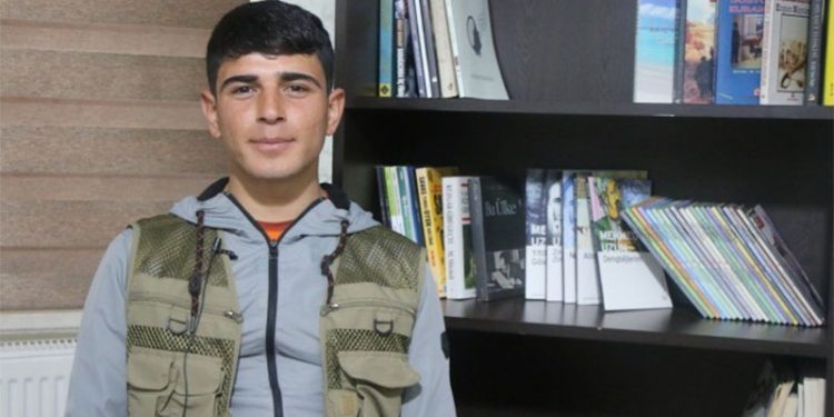 Polisler tarafından tehdit edilen HDP Gençlik Meclisi üyesi:  Şikayet için gittiği karakola alınmadım