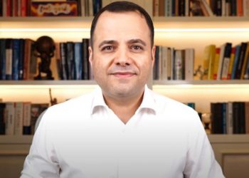 Prof. Dr. Özgür Demirtaş: Rusya’ya 'SWIFT' yasağında biz de vuruluruz; Türkiye'nin burada bir kazancı yok