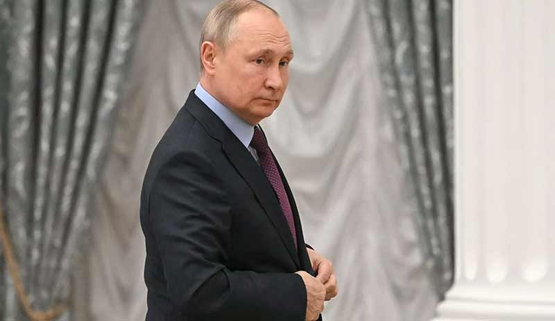 Putin: Donbass cumhuriyetlerini, anayasalarında belirtilen sınırlar içerisinde tanıdık