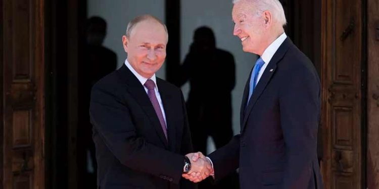 Putin ile Biden arasındaki telefon görüşmesi sona erdi