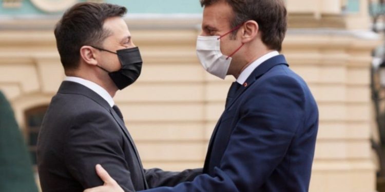 Putin'den sonra Zelenskiy ile görüşen Macron: Güvence aldım