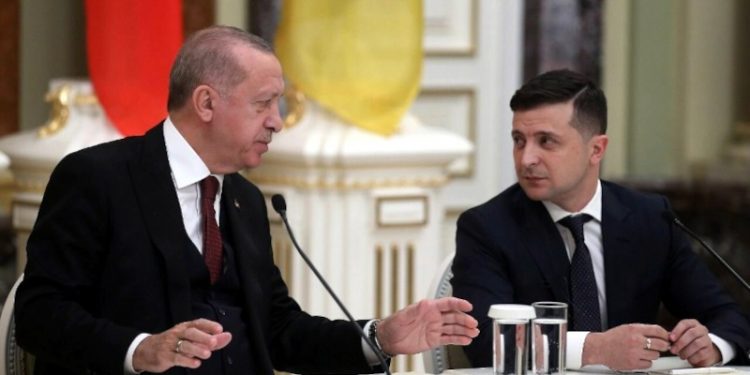 Reuters: Türkiye, Ukrayna krizinde benzersiz bir çıkmaz içinde