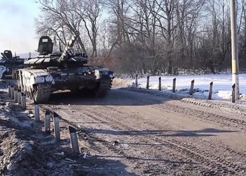 Rus ordusu, Ukrayna sınırından askeri birliklerin çekilmeye devam ettiğini açıkladı