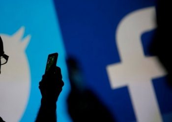 Rusya Facebook&rsquo;tan sonra Twitter&rsquo;ı da yasakladı