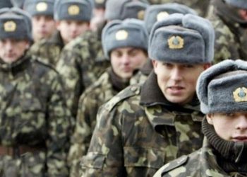 Rusya, sınırdaki asker sayısını 30 bine çıkaracak