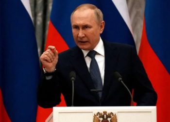 Rusya'da parlamento, Putin'in Doğu Ukrayna'ya tezkere talebini onayladı