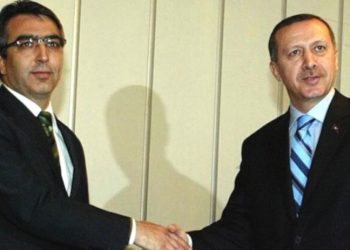 Sabah yazarı Övür: Erdoğan ve Erkan Mumcu baş başa 3 saat görüştü