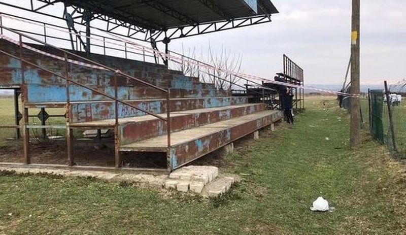 Sakarya’da tribün çöktü: 3 çocuk yaralı