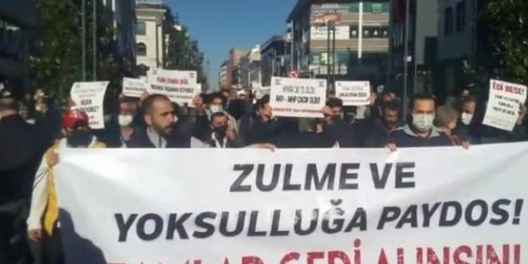 Sancaktepe’de zam protestosu: Bıçak kemiğe dayandı