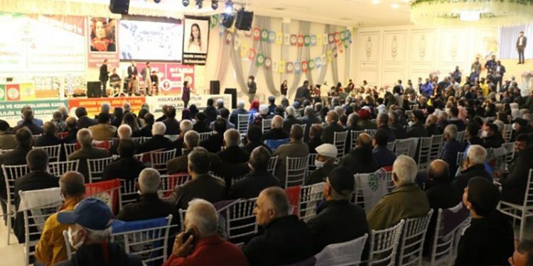 Saruhan Oluç: Ukrayna savaşı NATO ile Rusya’nın egemenlik savaşıdır