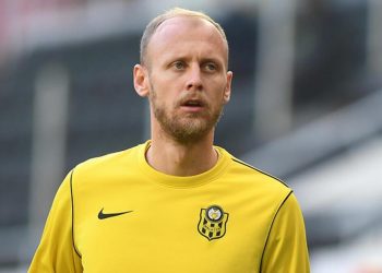 Semih Kaya yeniden Galatasaray'da