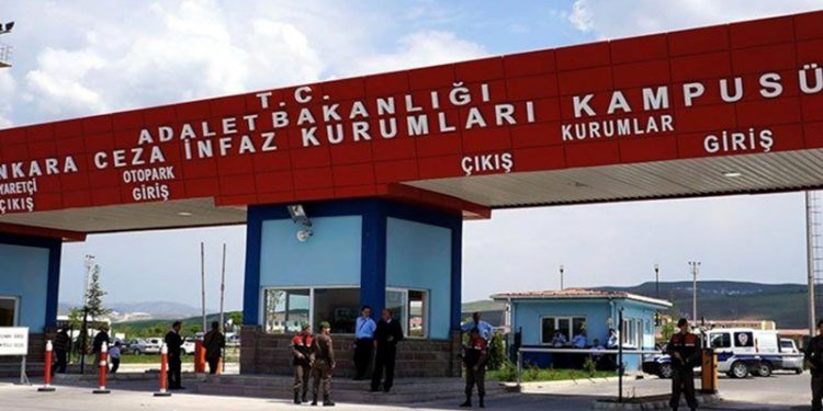 Sincan Cezaevi’nde tutulan siyasetçilere tehdit