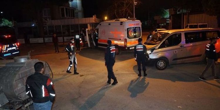 Site bekçisi tartıştığı kişilere ateş açtı: 1 ölü, 2 yaralı