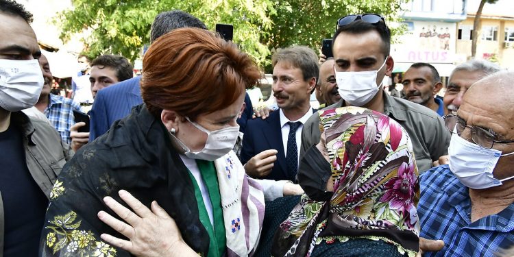 Son seçim anketlerinde İYİ Parti’nin oy oranı kaç?