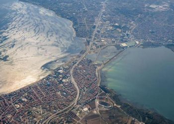 Sözcü yazarı Muratoğlu: Arap televizyon kanallarında cayır cayır İstanbul pazarlanıyor