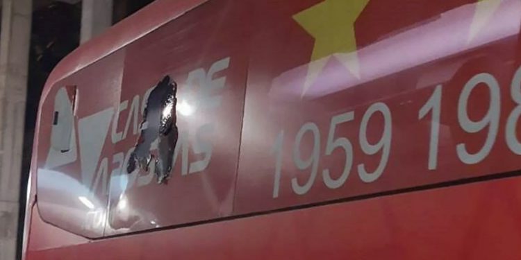 Takım otobüsüne bombalı saldırı