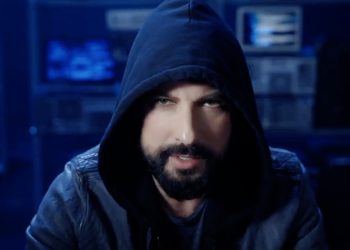 Tarkan’ın ‘Geççek’ şarkısı bir saatte 2,5 milyon kişi tarafından dinlendi