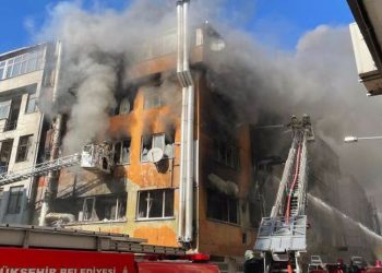 Tekstil atölyesindeki yangınla ilgili 3 kişi tutuklandı