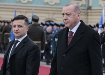 The Guardian yorumladı: Ukrayna, Boğazlar konusunda Türkiye üzerindeki baskıyı artırıyor