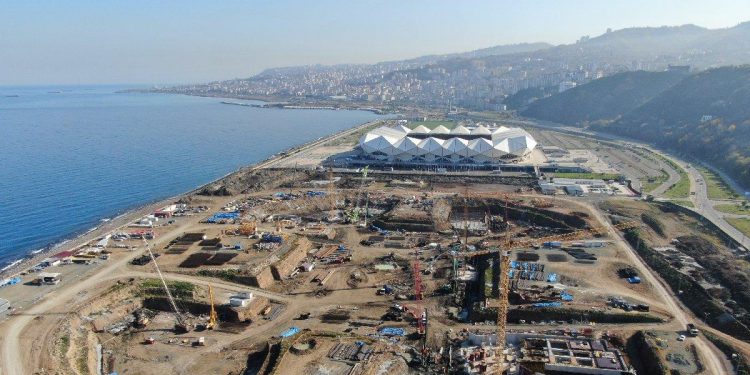 Trabzon Şehir Hastanesi, zemini sürekli çöken araziye inşa ediliyor