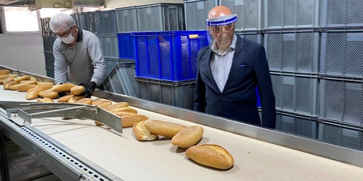 Tunç Soyer: Fırıncıların atıl kapasitelerini faaliyete geçireceğiz; ekmek kapasitesi iki katına çıkacak