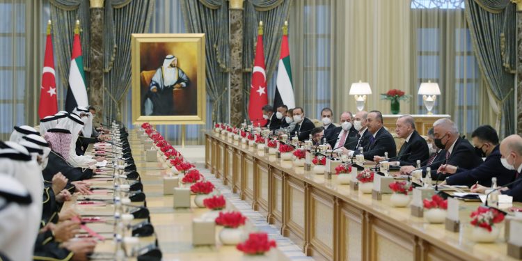 Türkiye ile BAE arasında 13 anlaşma imzalandı