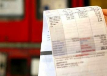 Türkiye yazarı Küçük: Elektrik zamları can yakıcıydı, sıra doğal gaz ve benzinde