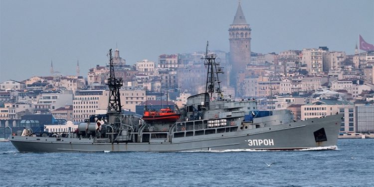 Türkiye'nin Montrö kararına Reuters ve Financial Times'tan çarpıcı yorum