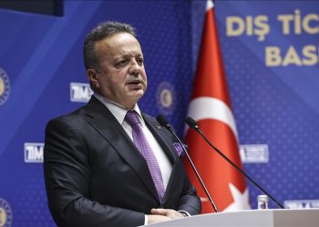 TİM Başkanı Gülle: 250 milyar dolarlık 2022 hedefi için ihracatımızı her ay 2,1 milyar dolar daha artırmamız gerekiyor