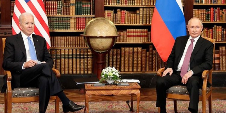 Ukrayna krizi: Biden, Putin ile buluşmayı kabul etti