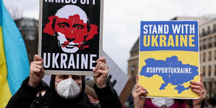 Ukrayna lideri Zelenskiy’den ateşkes çağrısı