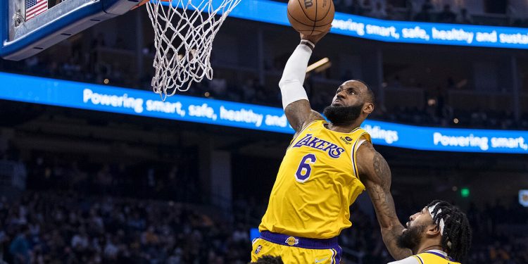 Utah Jazz Koçu Snyder: LeBron James tüm zamanların en iyisi