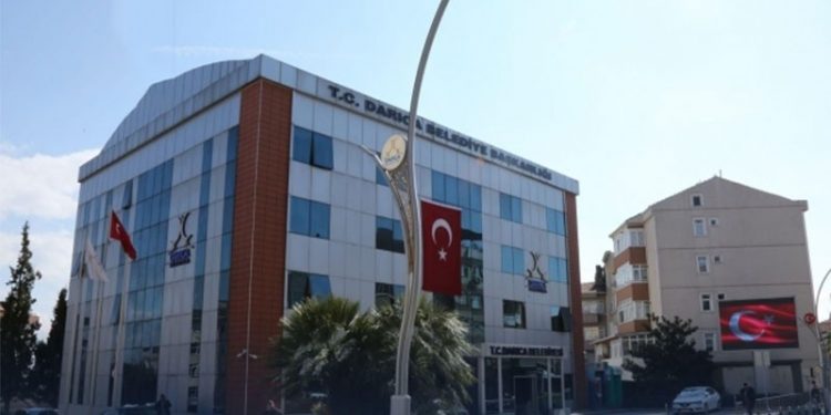 Vatandaşın ihbarıyla ortaya çıktı: AKP’li yöneticilerin torpil listesi uzuyor