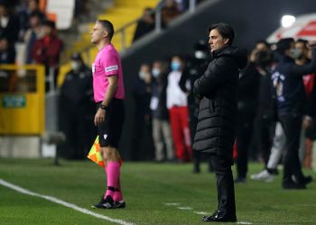 Vincenzo Montella'dan hakem tepkisi: Gerginim, ben gideyim yoksa konuşacağım ve iyi olmayacak