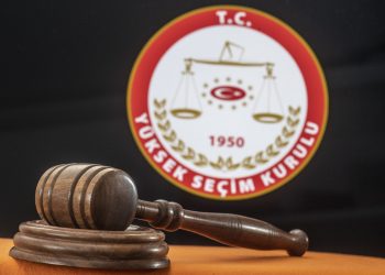 YSK Cumhurbaşkanı’nın adaylığı ile ilgili sessizliğini bozdu