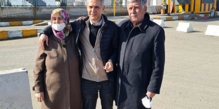 Yazar Yalçınkaya dört kitap yazdığı cezaevinden 30 yıl sonra çıktı