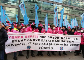 Yemek Sepeti kuryeleri ayaklandı: Sefalet ücretini kabul etmiyoruz