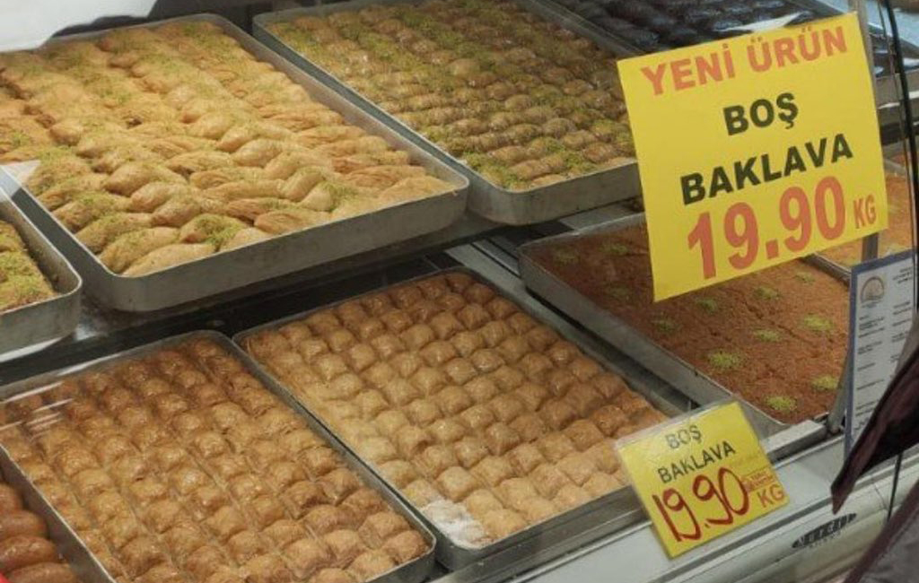 Yeni ürün boş baklava; kilosu 19,90 TL!