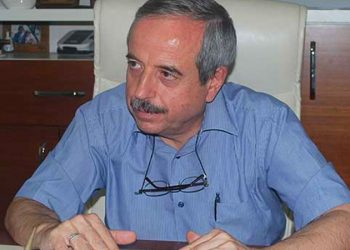 Yeni Akit yazarı: Nereden ve nasıl baksak bakalım bugün yaşadığımız maddi sorunların büyük kısmının sorumlusuyuz ve kaçarak kurtulamayız