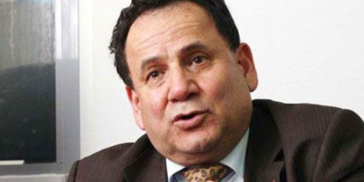 Yeni Şafak yazarından Tarkan, Cem Yılmaz, Sezen Aksu ajan olabilir iması