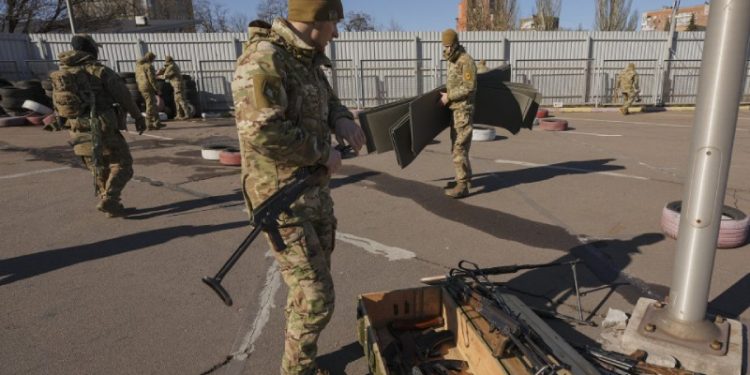 Yunanistan: Ukrayna'nın doğusunda askerlerle yaşadıkları tartışma sonrasında iki vatandaşımız öldürüldü