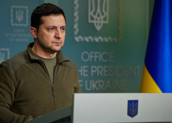 Zelenski: Ukrayna'yı koruyacak herkese silah vermeye hazırız, Kiev kontrolümüz altında