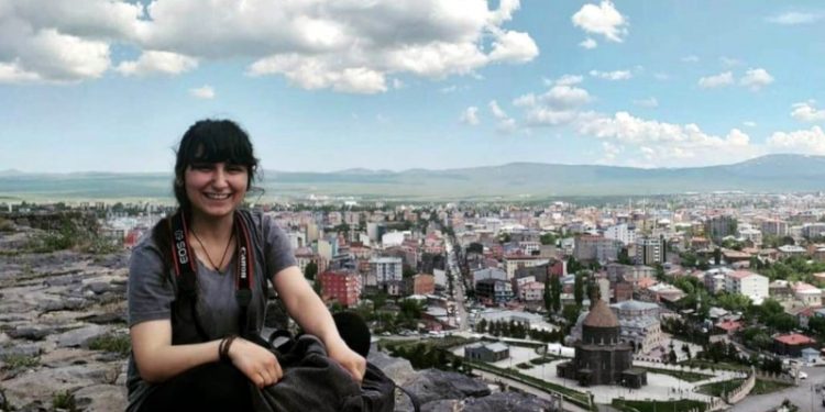 Zeynep Durgut’un gazetecilik faaliyetleri 'gizli tanık' beyanlarıyla sorgulandı